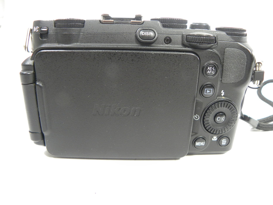 Nikon Coolpix P7700 12.2mp Digital Camera
