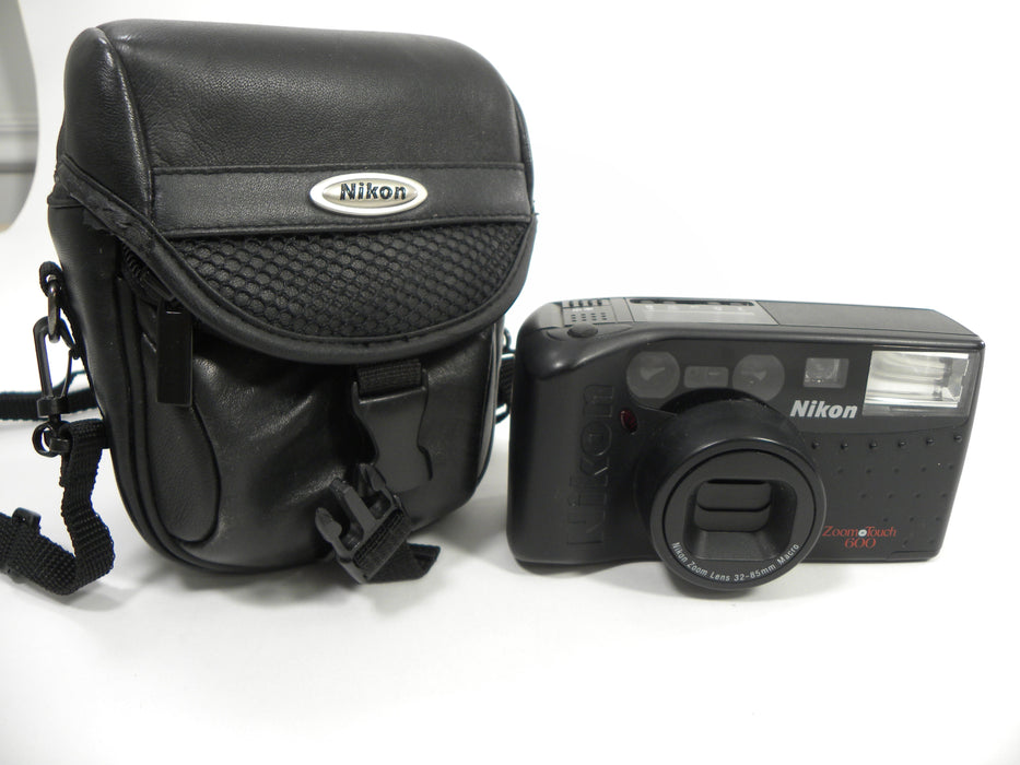 Nikon Zoom Touch 600 35mm Camera