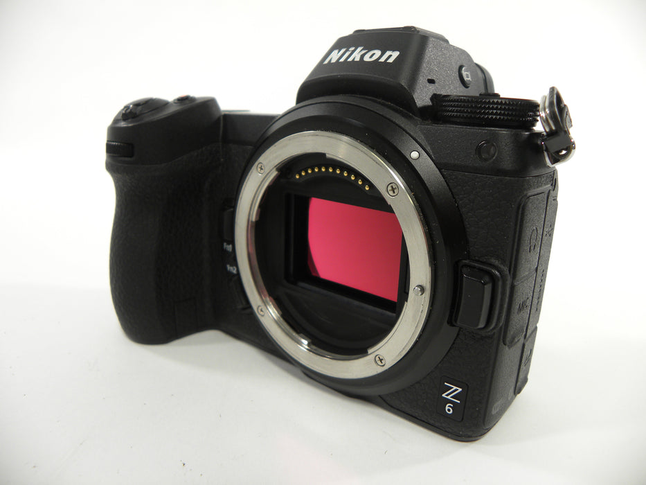 Nikon Z6 24.5mp Digital Mirrorless Camera Body Only Shutter ct. 6,052