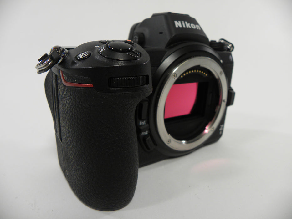 Nikon Z6 24.5mp Digital Mirrorless Camera Body Only Shutter ct. 6,052