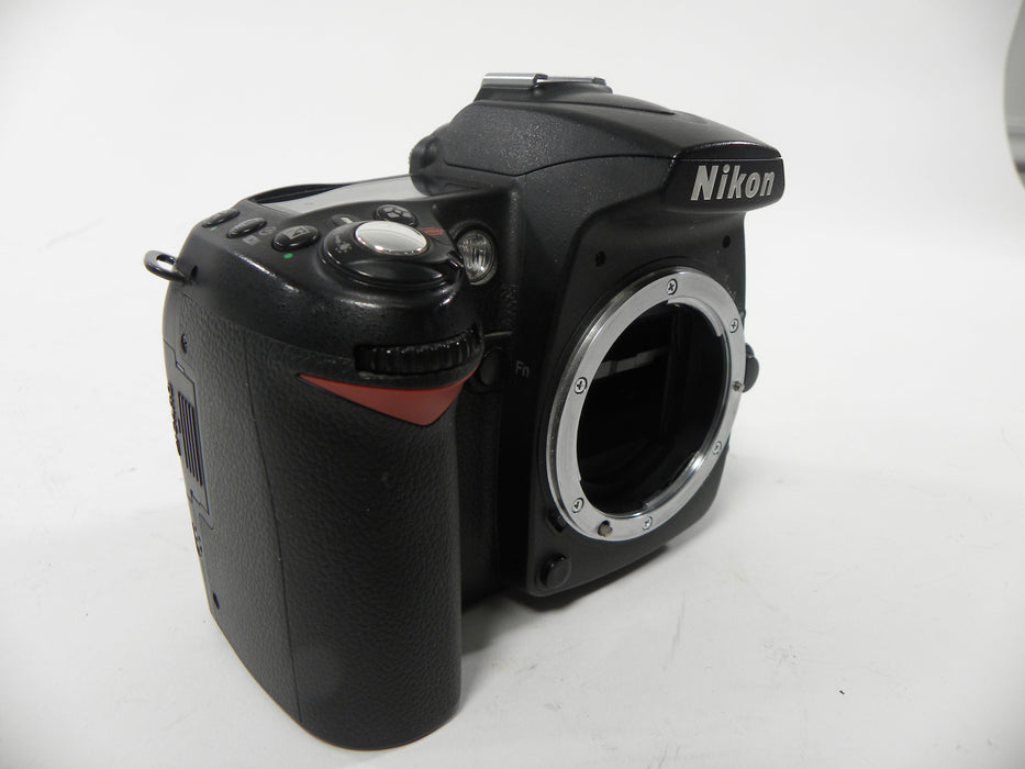 Nikon D90 12.3mp Digital SLR Camera body only (Parts)