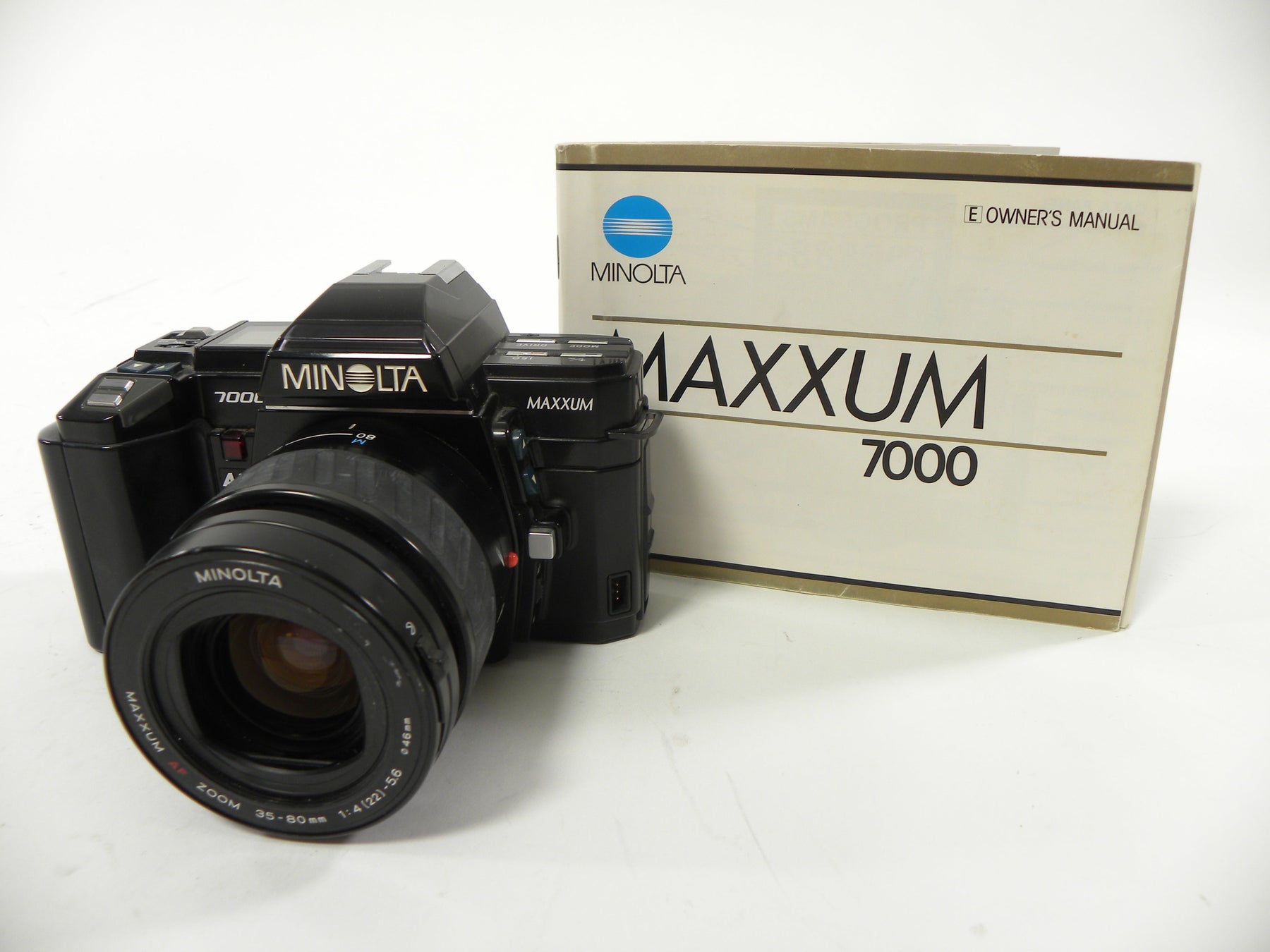 Minolta Maxxum 7000 35mm SLR w/AF 35-80mm f4-5.6