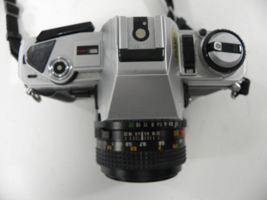 Minolta X-370 35mm SLR w/MD 50mm f1.7