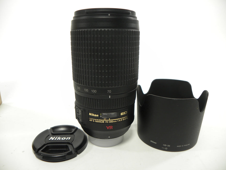Nikon AF-S Nikkor ED VR IF 70-300mm f4.5-5.6G F Mount
