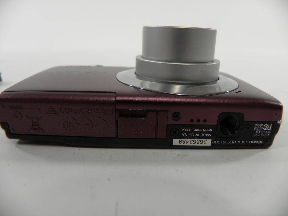 Nikon Coolpix S3000 12.0mp Digital Camera (Purple)
