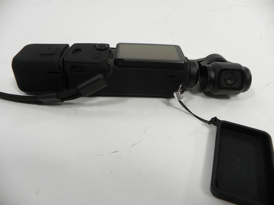 DJI OSMO Pocket 3 w/Mic2 Light and Case