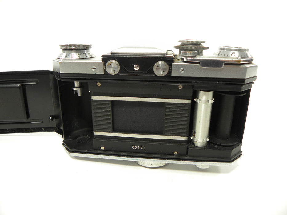Edixa Reflex 35mm camera with a Cassar S 50mm f2.8 Read