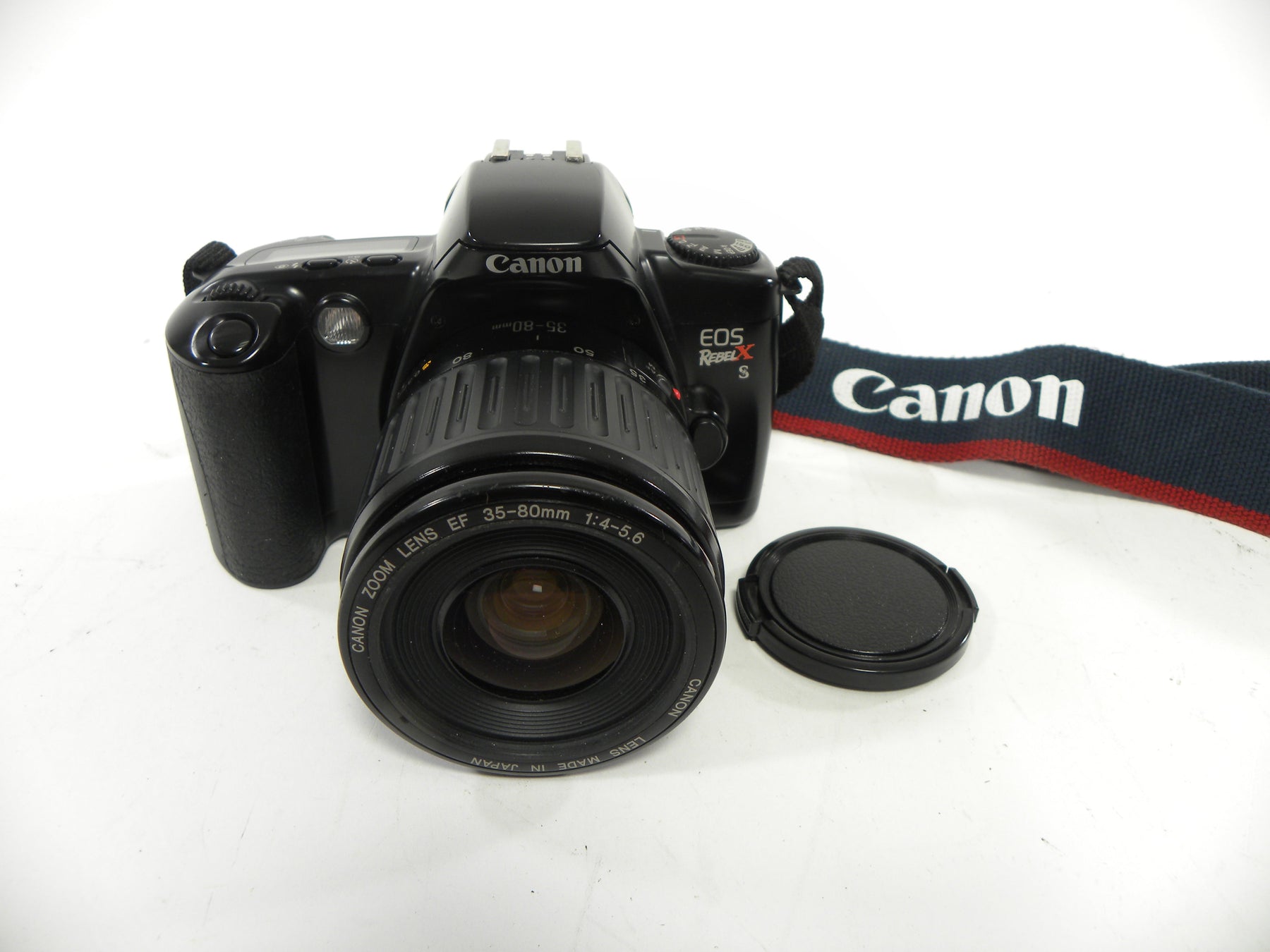 Canon EOS Rebel XS 35mm SLR w/EF 35-80mm f4-5.6