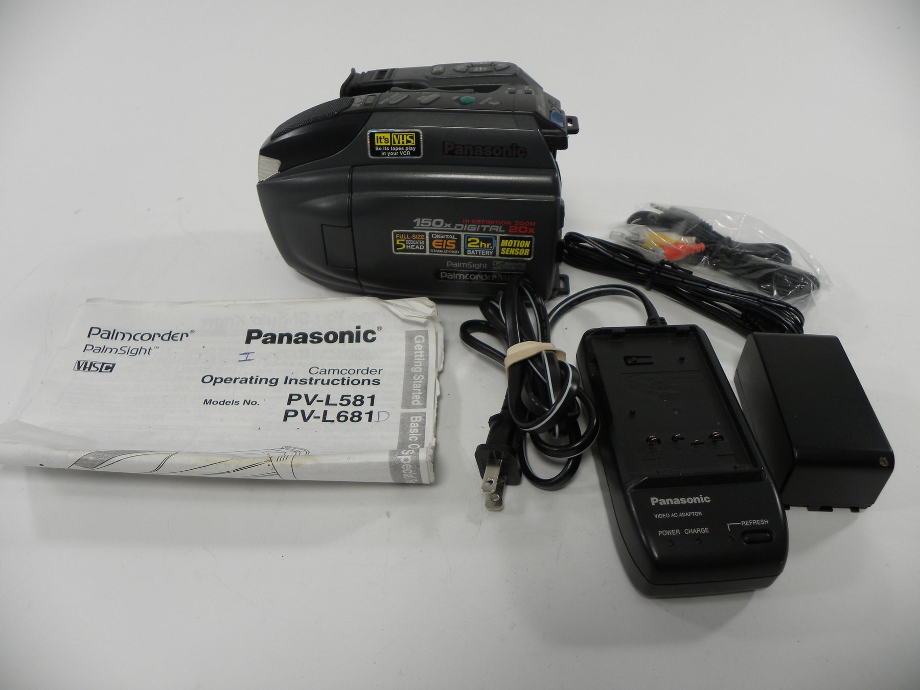 Panasonic PV-L681D VHS-C Palmcorder Camcorder