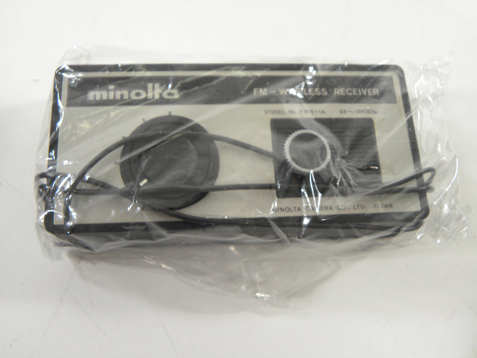 Minolta XL-660 8mm Sound Video Camera  UNTESTED!