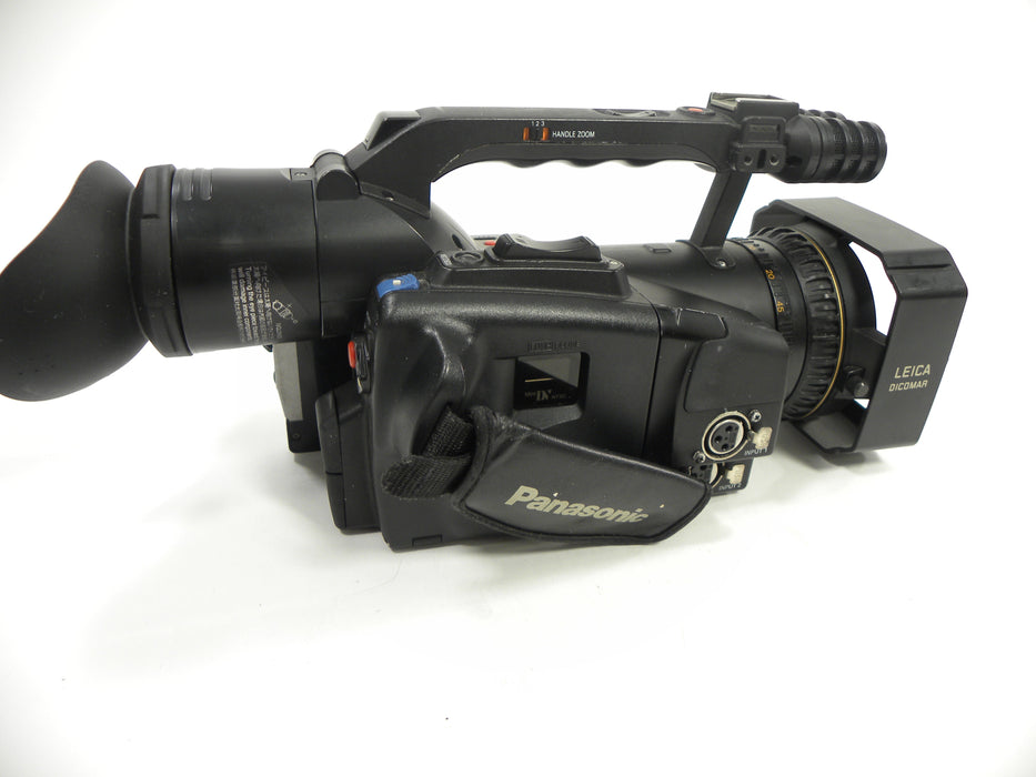 Panasonic AG-DVX100BP 3CCD Mini DV Camcorder AS IS NO RETURNS!