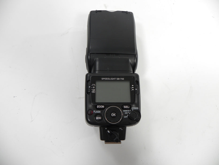 Nikon SB-700  Speedlight