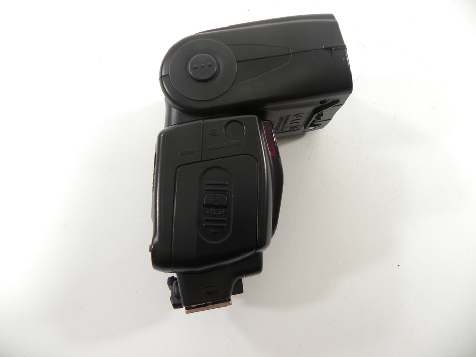 Nikon Speedlight SB-700