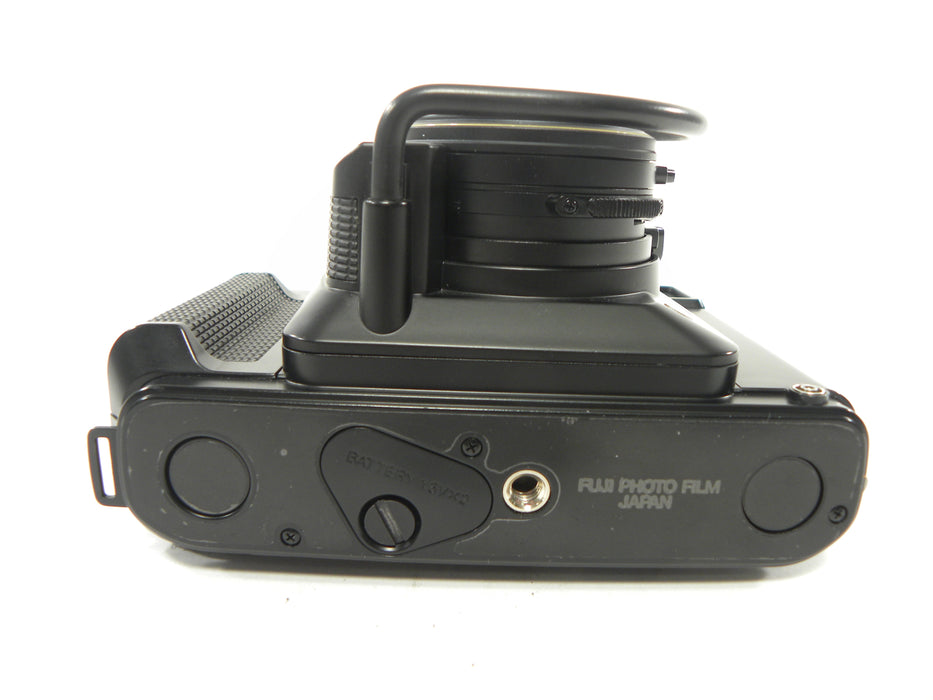 Fuji GS645S Professional Wide 60 6x4.5 Camera