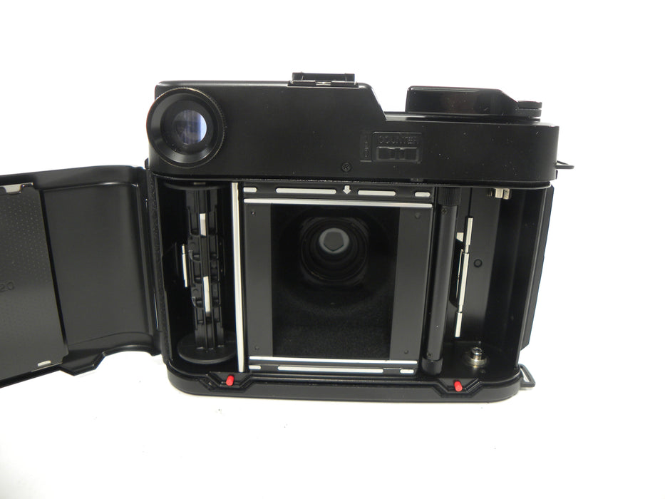 Fuji GS645S Professional Wide 60 6x4.5 Camera
