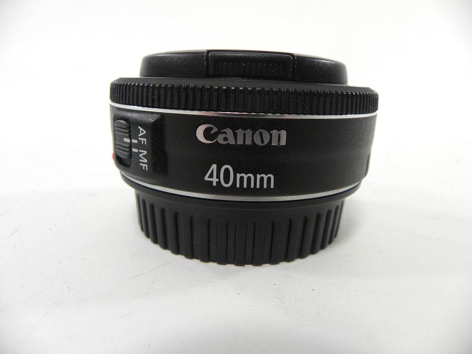 Canon EF 40mm f2.8 STM
