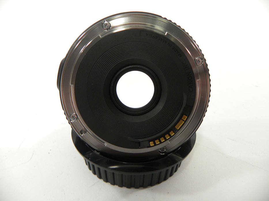 Canon EF 40mm f2.8 STM