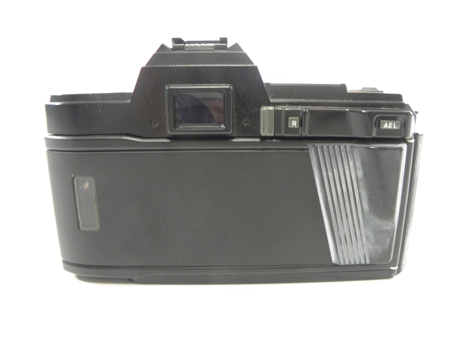 Minolta Maxxum 7000 35mm SLR w/Maxxum AF 50mm f1.7