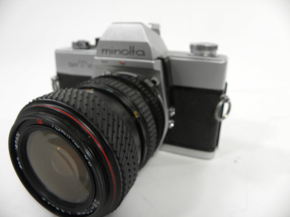 Minolta SRT101 35mm SLR w/Tokina SD 28-70mm f3.5-4.5