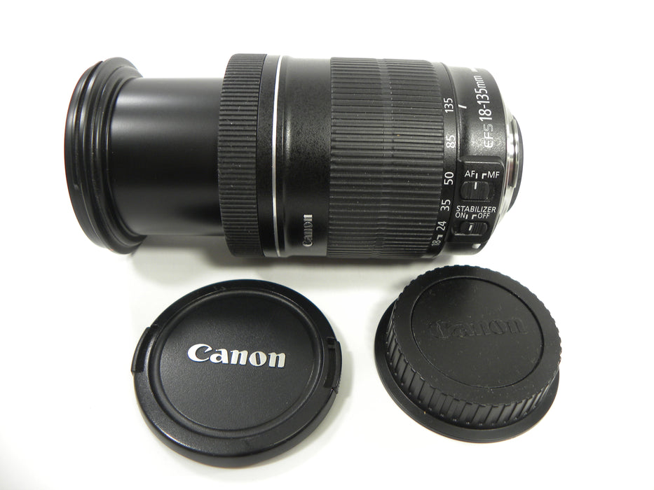 Canon EF-S 18-135mm f3.5-5.6 IS