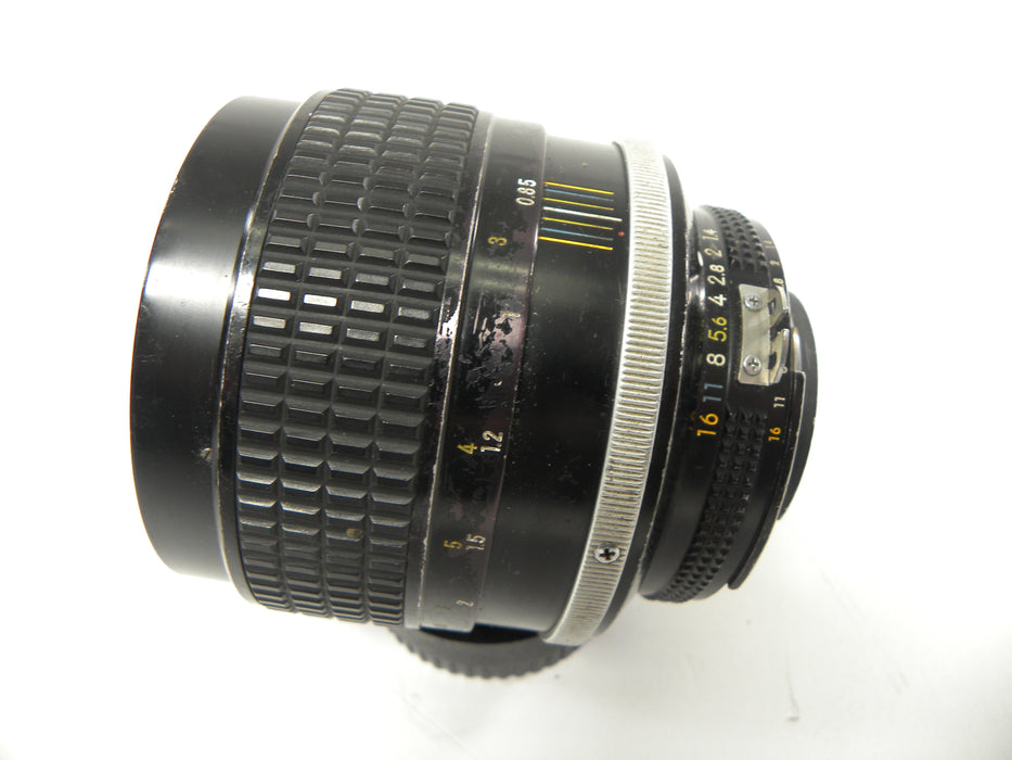 Nikon Nikkor 85mm f1.4 Ais F Mount