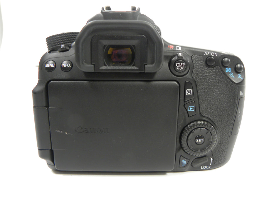 Canon EOS 70D 20mp Digital SLR Body Only Shutter Ct. 9,165