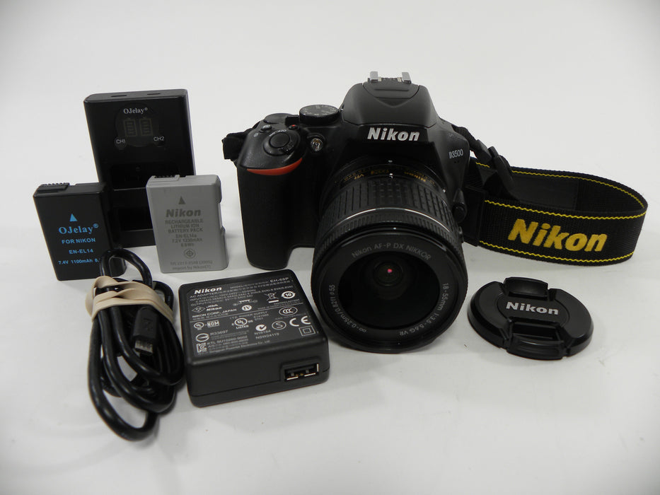 Nikon D3500 24.2mp Digital SLR w/Nikkor AF-P DX VR 18-55 Shutter Ct. 9,106