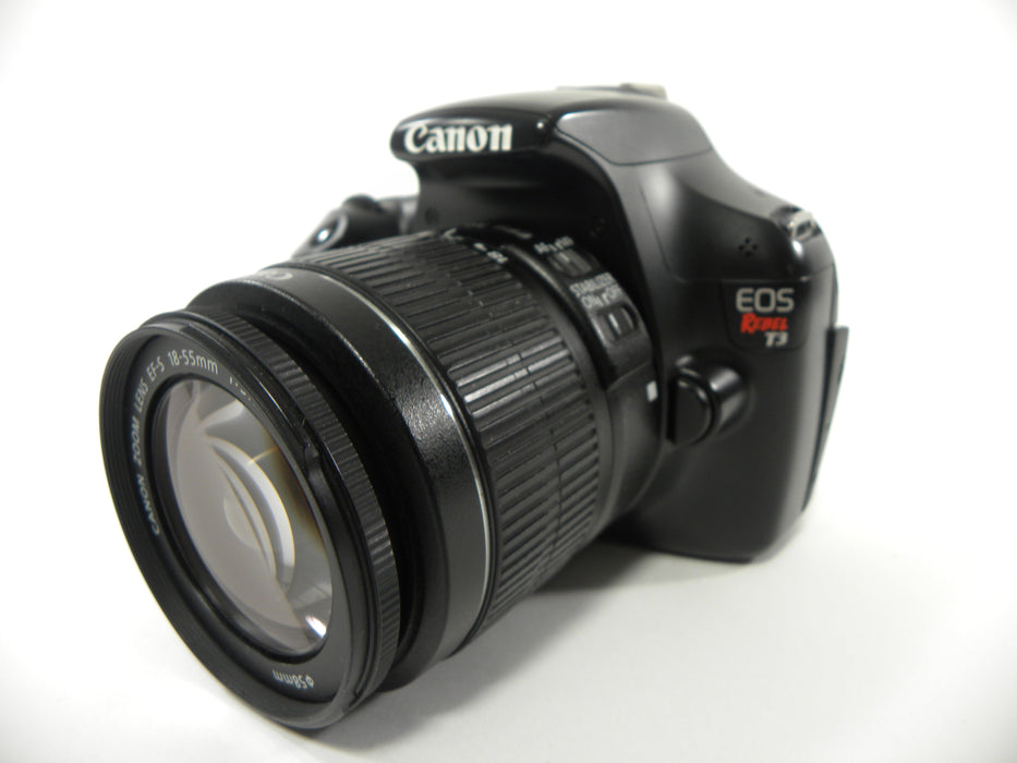 Canon EOS Rebel T3 12.2mp Digital SLR w/EF-S 18-55 IS II Shutter ct. 13,625