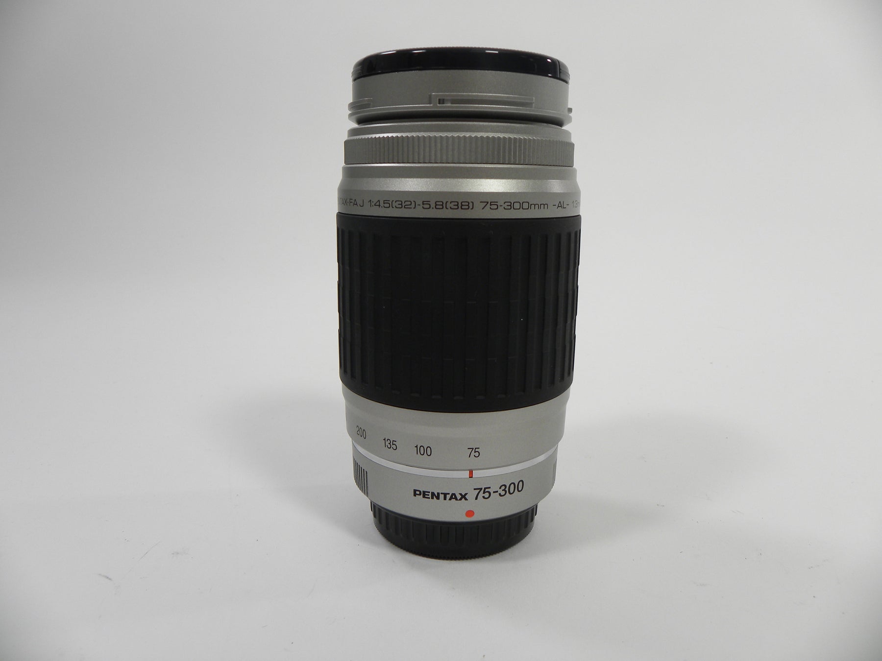 Pentax-FA J SMC 75-300mm f4.5-5.8 AL