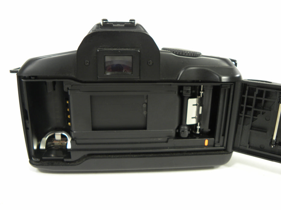 Canon EOS 850 35mm SLR w/EF 35-80mm f4-5.6 USM lens