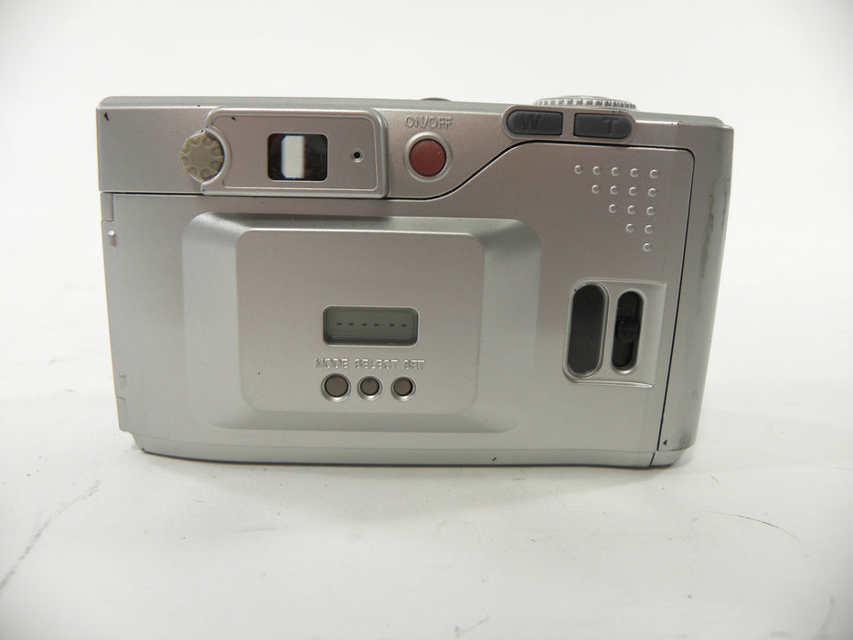 Samsung Maxima Zoom 120 Ti Quartz Date 35mm camera