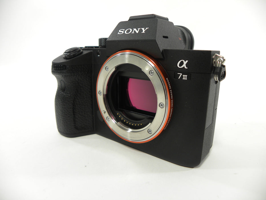 Sony a 7 III 24.2mp Digital Mirrorless Camera Body only Shutter Ct. 53