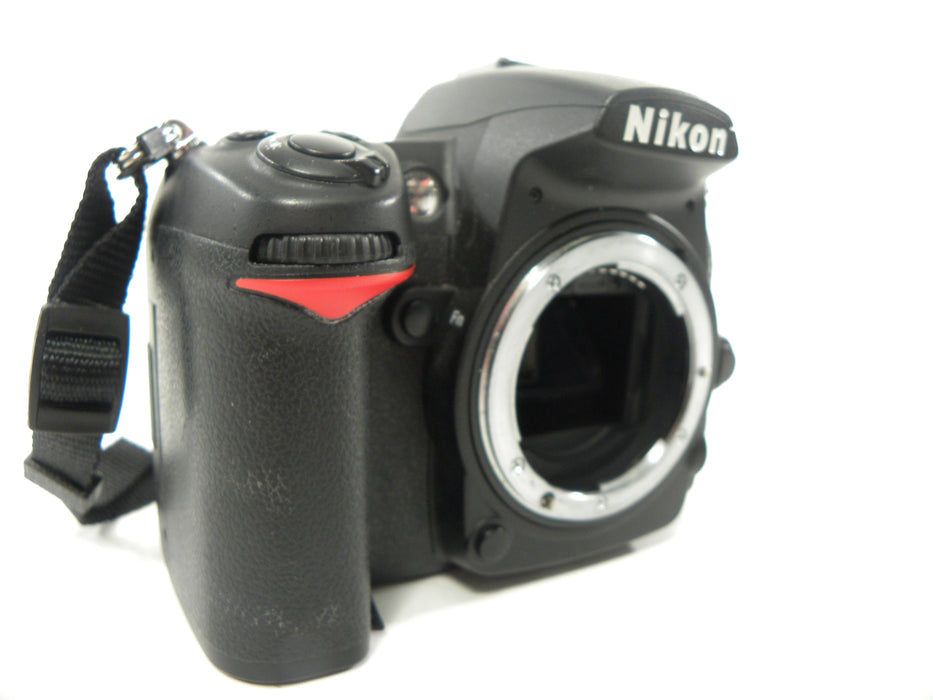 Nikon D7000 16.2mp Digital SLR camera Body Only Shutter Ct. 25,771