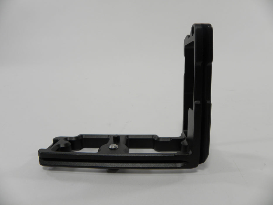 3 Legged Thing Zelda L Bracket for Nikon 25, 26, 26II, 27,-27II