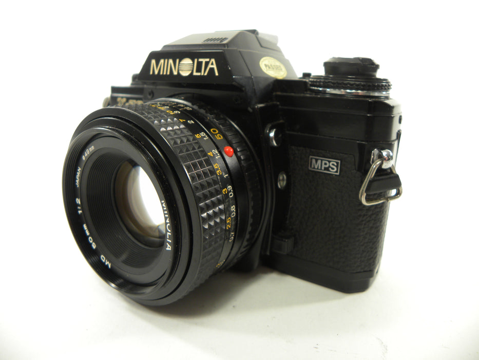 Minolta X-700 35mm SLR w/MD 50mm f2
