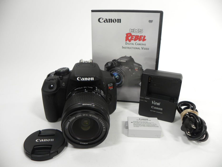 Canon EOS Rebel T5i 18.0mp Digital SLR w/EF-S 18-55 IS II Shutter Ct. 4,669