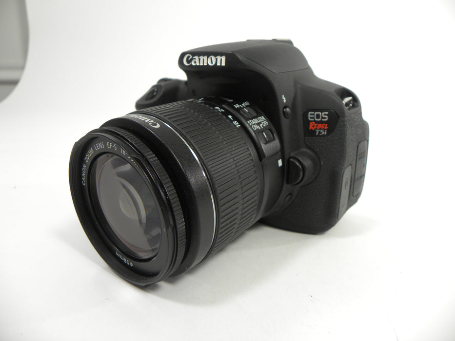 Canon EOS Rebel T5i 18.0mp Digital SLR w/EF-S 18-55 IS II Shutter Ct. 4,669