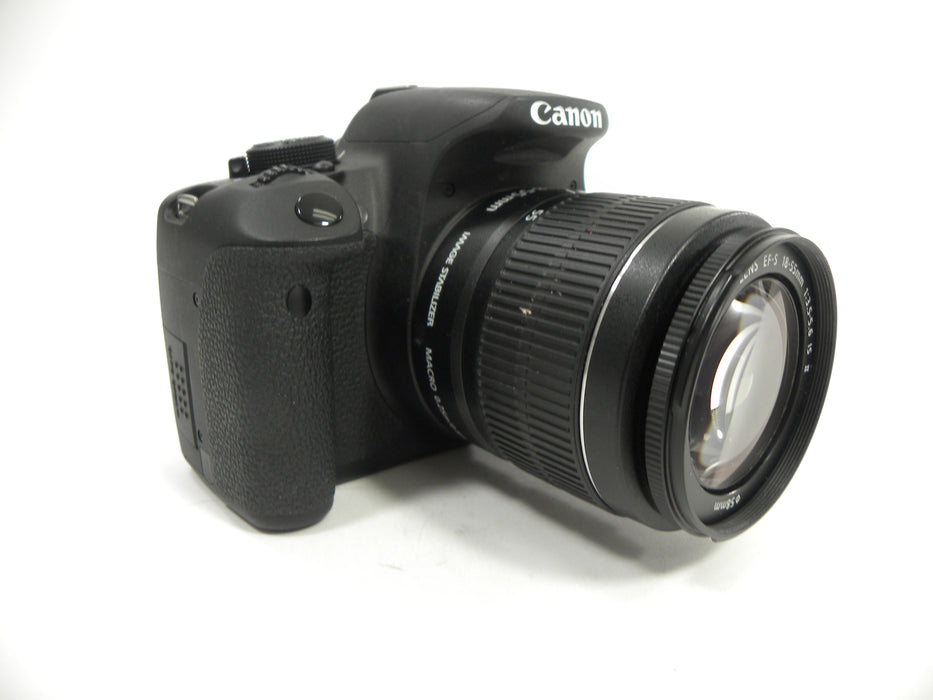 Canon EOS Rebel T5i 18.0mp Digital SLR w/EF-S 18-55 IS II Shutter Ct. 4,669
