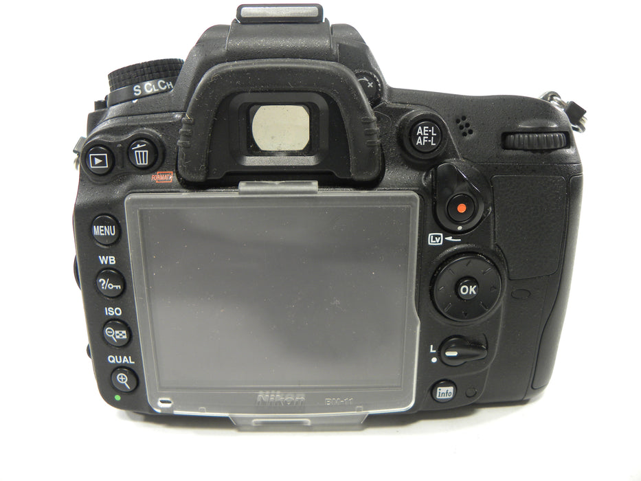 Nikon D7000 16.2mp Digital SLR Body only Shutter Ct. 2,621
