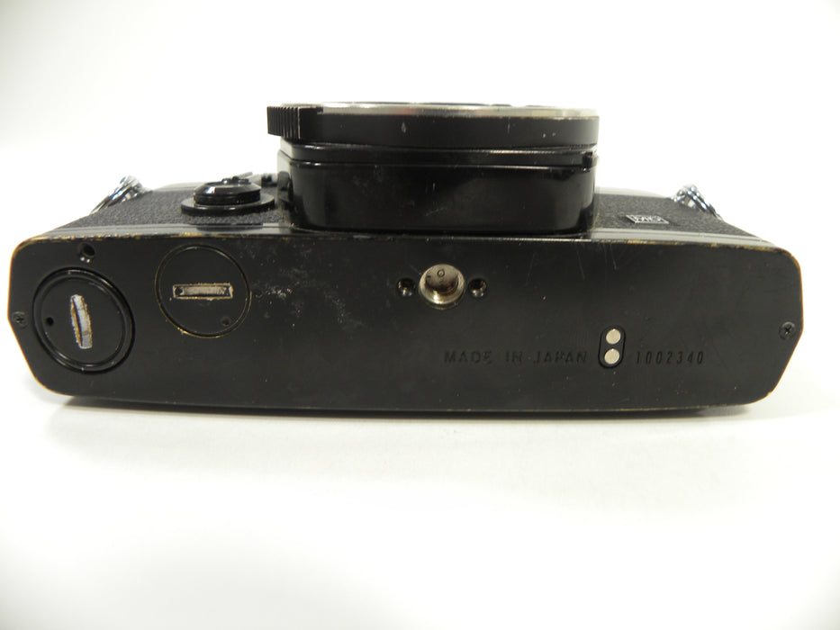 Olympus OM-2n 35mm SLR Camera Body Only (Parts)