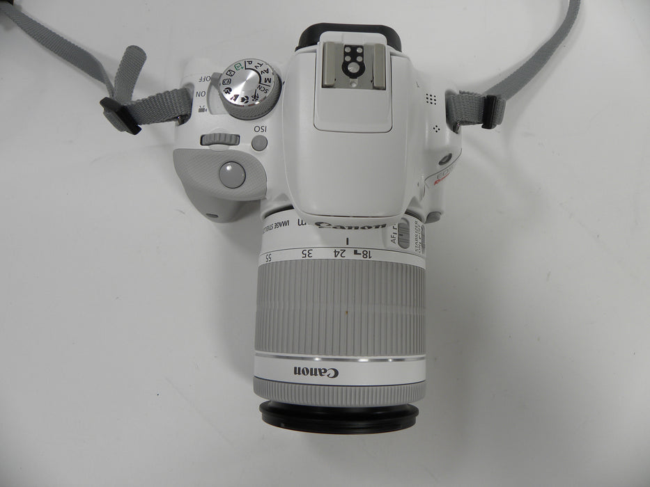 Canon EOS Rebel SL1 18.0mp Digital SLR w/EF-S 18-55 IS STM Shutter Ct. 675