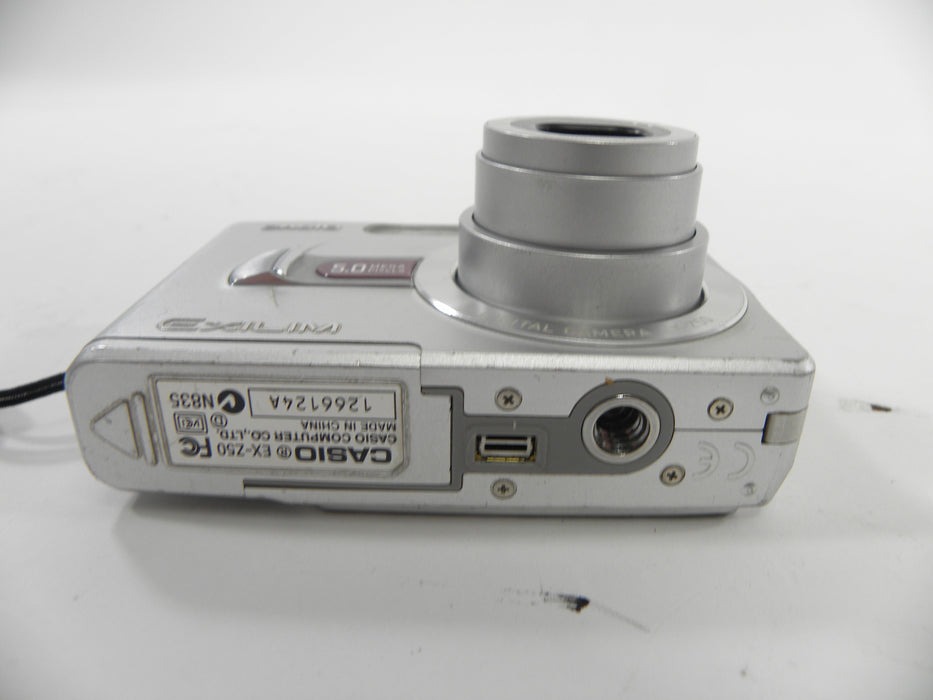 Casio Exlim 5.0mp Digital camera
