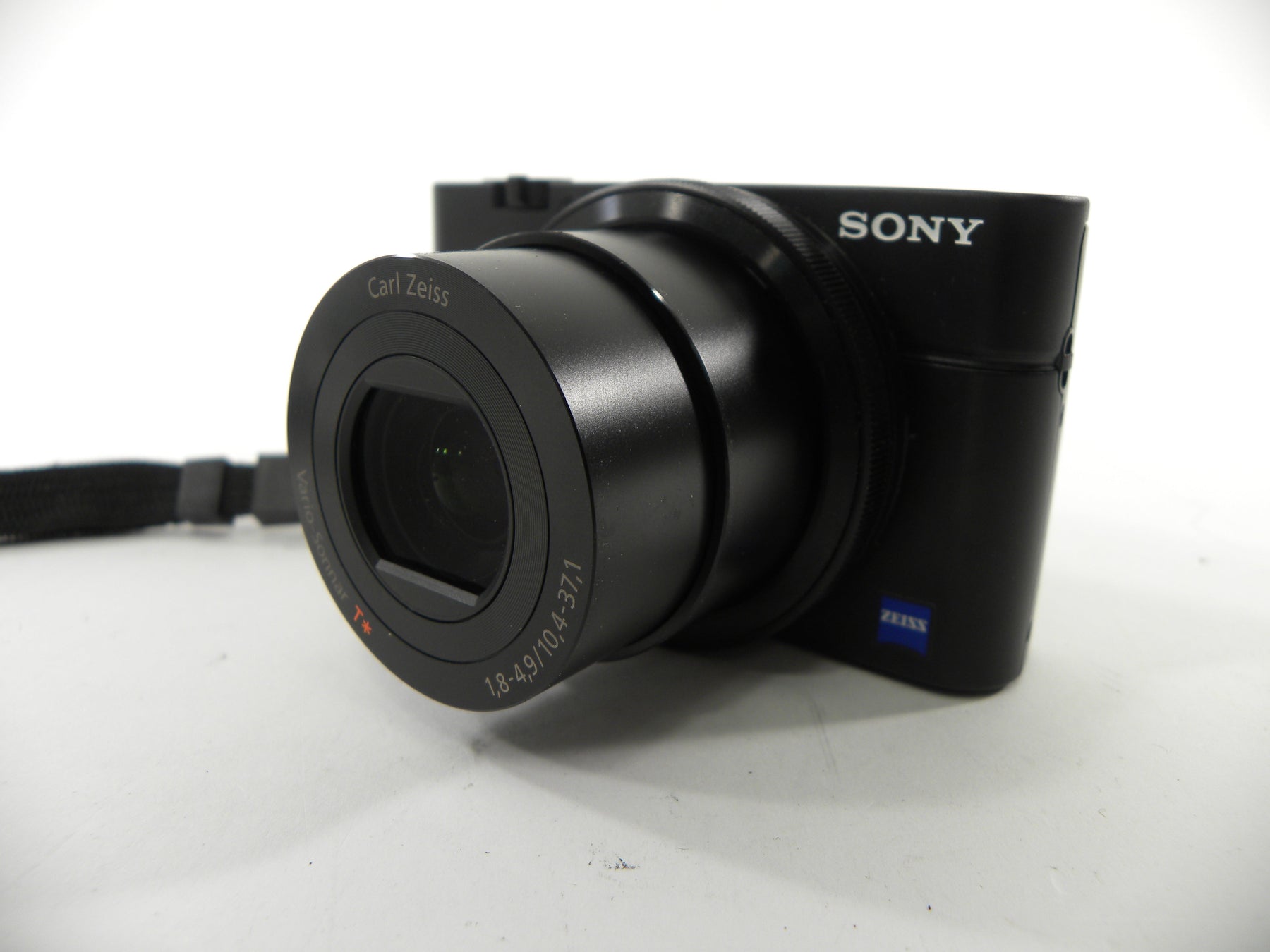 Sony DSC-RX 100 20.2mp Digital Camera