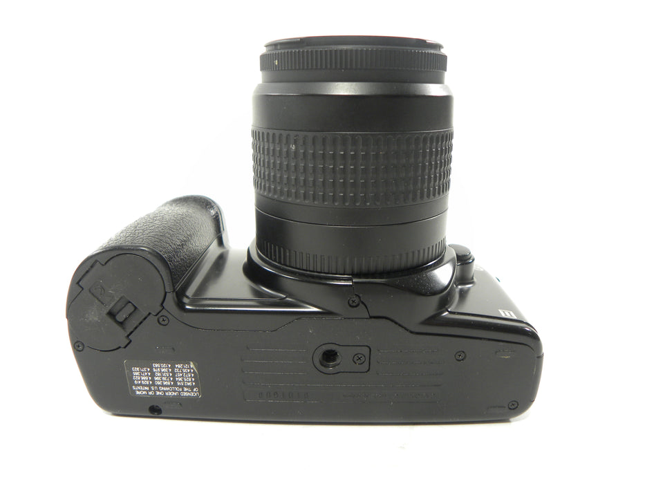 Canon EOS Rebel S 35mm SLR w/EF 35-80mm f4-5.6 III