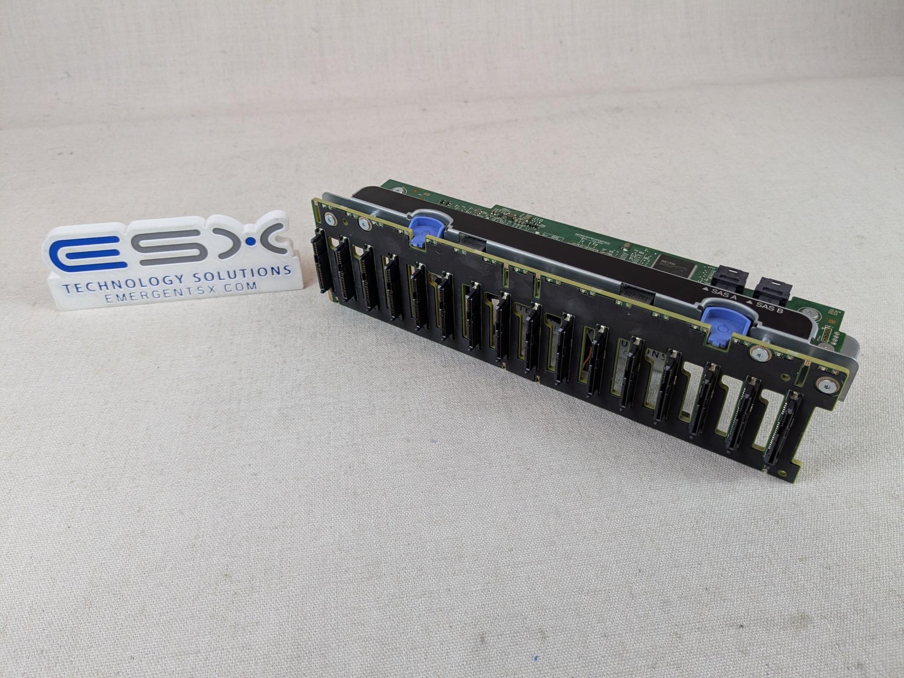 Dell RWNKR 16x 2.5” Backplane & Expander Assembly for PowerEdge R740 9WGTD 1HGDK