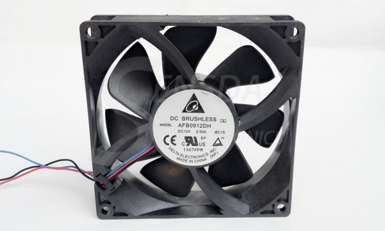 Delta AFB0912DH 92x92x25mm 12V DC 2.5A 4-Wire Axial Cooling Fan