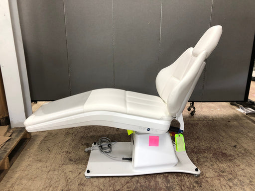Dexta MK5CE/330E-10 Dental Exam Chair, White, Tested