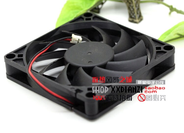 Everflow R128015SL 12V DC 80x80x15mm Brushless Cooling Fan