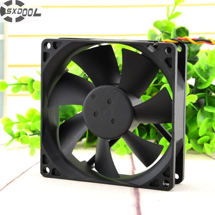 Foxconn PV902512L 12V DC 90x90x25mm Brushless Cooling Fan