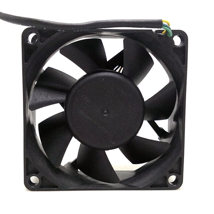 Foxconn PVA070G12Q-P04-AE 70x70x25mm 12V DC 0.50A 4-Wire Axial Cooling Fan